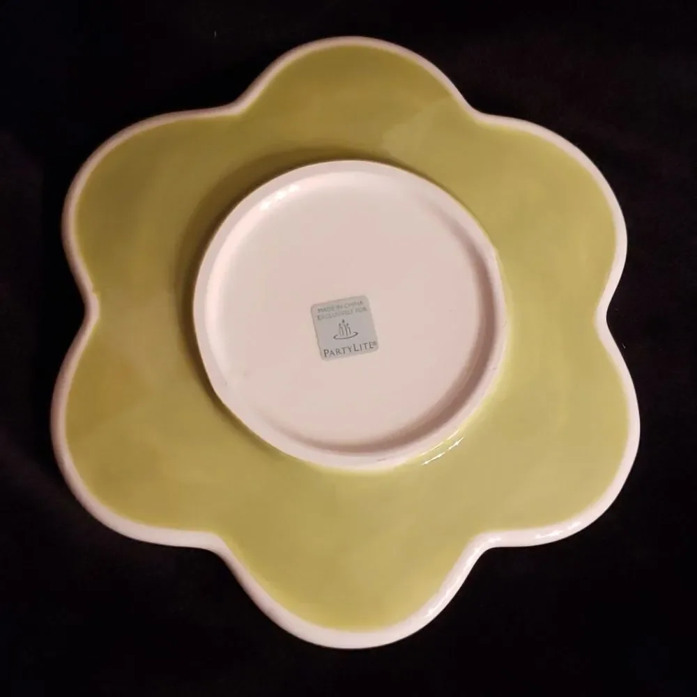 Vintage PartyLite Lively Pillar Holder 2 Pc Set - Picture 3 of 10